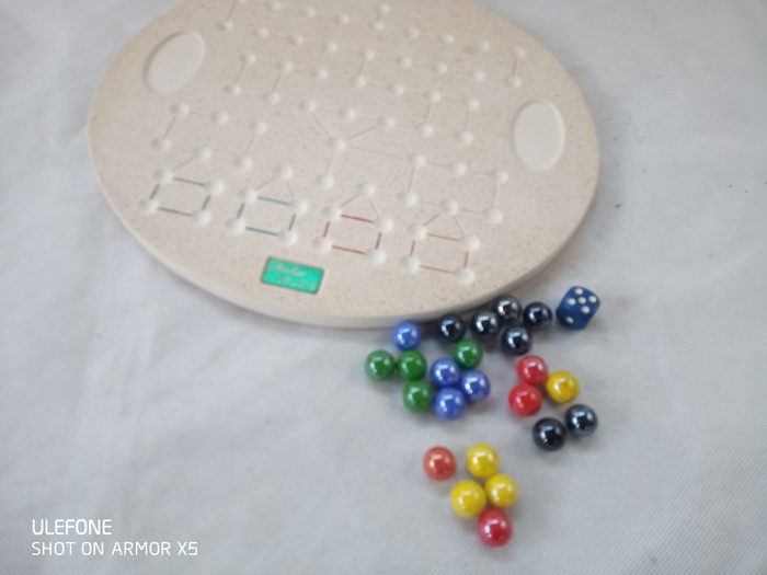 Jeu de solitaire en pierre avec les billes en verre 30 cm Atelier Jeudis France Très bon état - Vue 4 - 